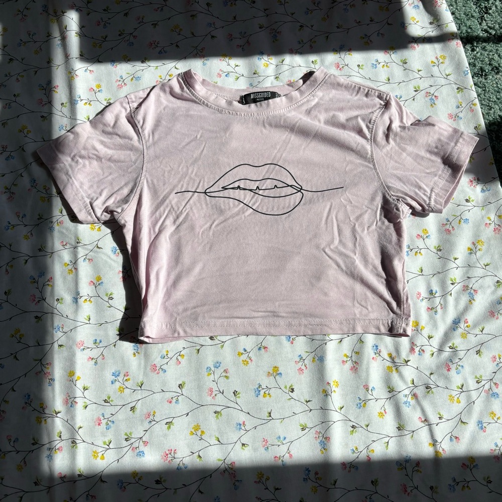 Misguided- Women’s Summer Crop Top 🫦